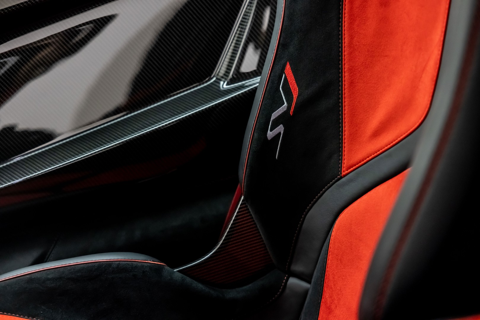 2019 LAMBORGHINI AVENTADOR SVJ 